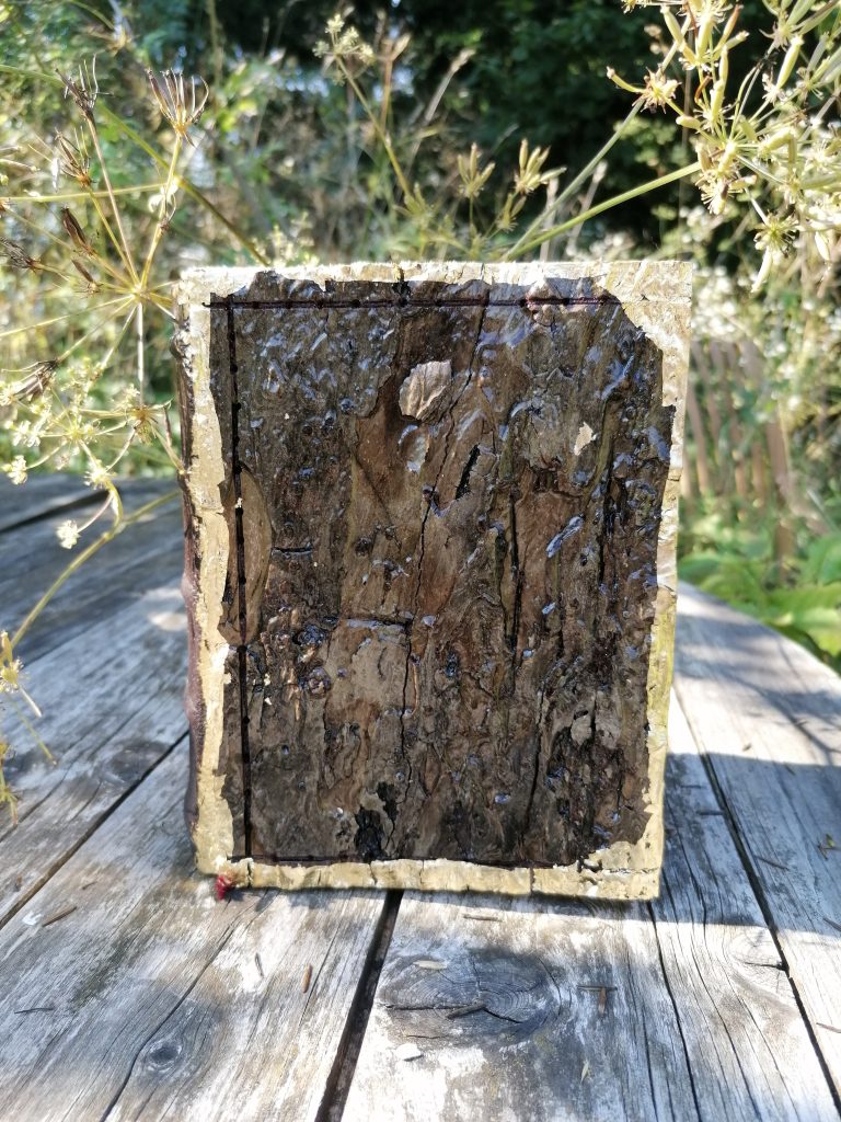jurnal handmade din lemn de stejar